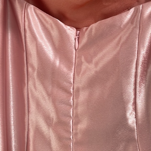 Glamorous one of a kind dress in shades of terracotta, pink, red size small - Picture 3 of 9